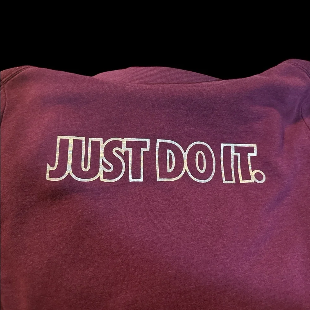 Nike Purple Sweater Soft Casual Design